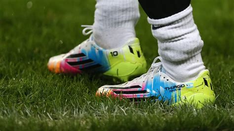 Lionel Messi dons 'rainbow boots' in Barcelona training ahead of ...