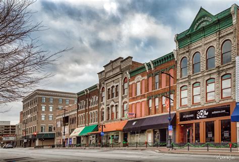 Looking S. On N. Main St., Historic District, Decatur, Illinois - a ...