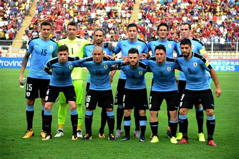 Alineación de Uruguay en el Mundial 2018: lista y dorsales - AS.com