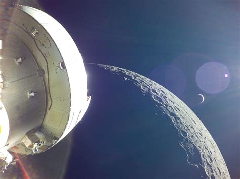 Some of the Best Moon & Earth Photos from NASA’s Artemis I Mission