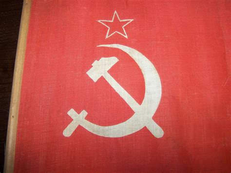 Pre-1955 Soviet Flag?