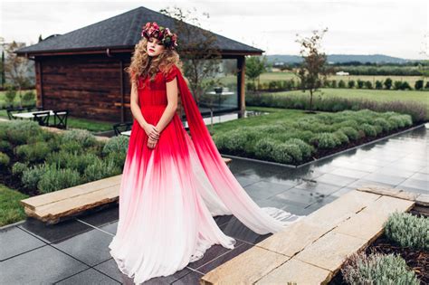 Elegant Red Ombre Wedding Dress & Gold Sparkly Wedding Inspiration in ...