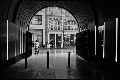 Rainy Day in London – Photography by CyberShutterbug