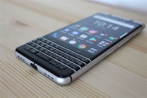 BlackBerry phones are surprisingly, amazingly, still a thing - CNET