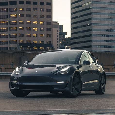 Tesla Model 3 and Model Y Prices Continue to Fluctuate