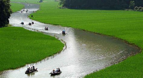 List of Top 11 Most Beautiful & Famous Rivers in Vietnam