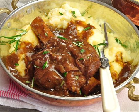 Spicy lamb shanks – heilie pienaar