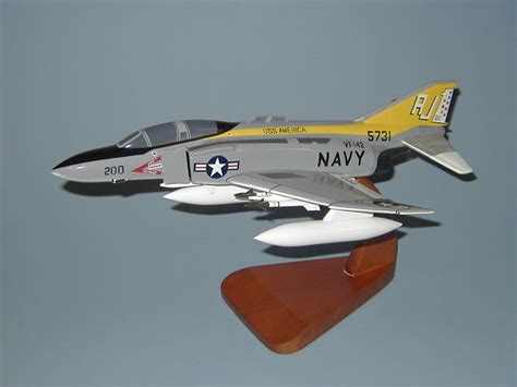 F-4 Phantom II / VF-142 Airplane Model – MAM - Scalecraft