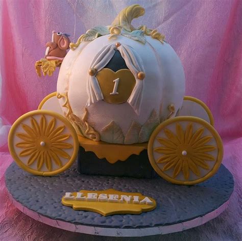 Cinderella/Princess Carriage cake for My Granddaughter's 1st Birthday ..This one was a uphill ...