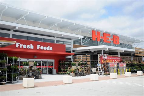 Texas Grocery Chain HEB Buys On-Demand Delivery Service Favor - Eater Austin