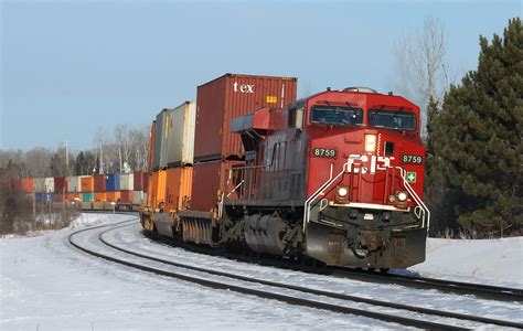 Railpictures.ca - Bryan Martyniuk Photo: CP 112 led by cp8759 is inbound to Thunder Bay on the ...