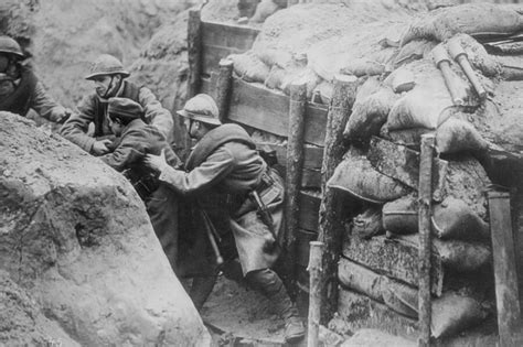 WW1 Trenches: 55 Photos That Reveal Life In Trench Warfare