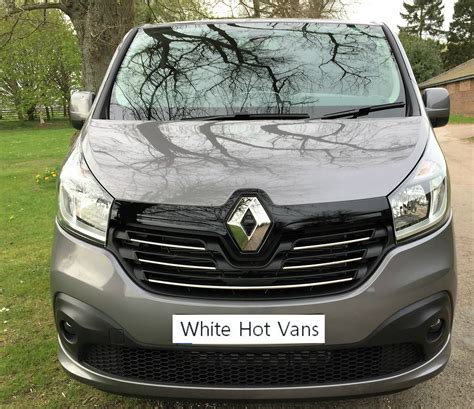 Renault Trafic Sport For Sale, Lease Deals, Van Sales BedfordWhite Hot Vans