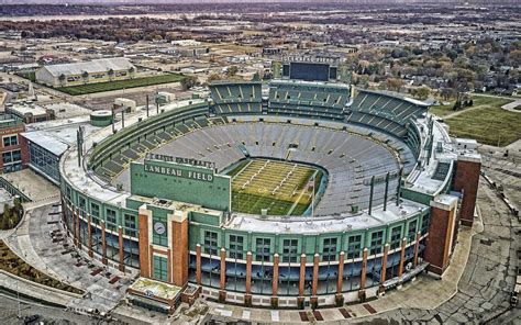 Lambeau Field Parking Guide - Tips, Maps, and Deals - World-Wire