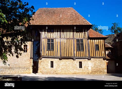 Chateau de Crevecoeur, Crevecoeur-en-Auge, Normandy, France Stock Photo ...