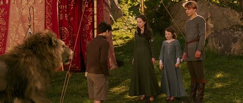 The Chronicles of Narnia: The Lion, The Witch & The Wardrobe - The ...