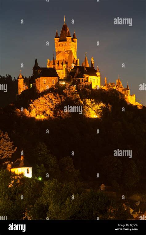 The beautiful Reichsburg Cochem (Cochem Imperial Castle) at night, Cochem, Rhineland-Palatinate ...