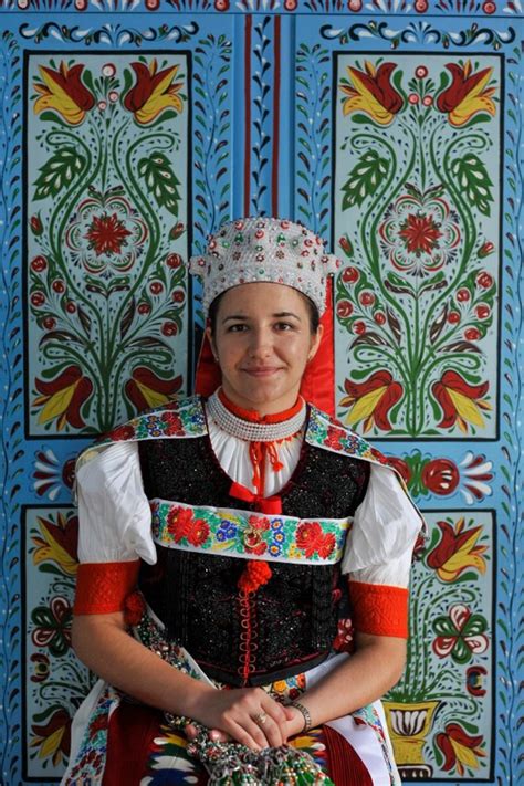 Decorative Hungarian Folk Art Painting | HubPages