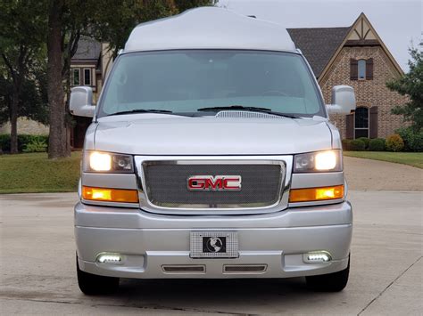 Used 2013 GMC Savana 2500 Extended Handicapped UVL lift Explorer Conver ...