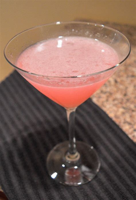 The Perfect Cosmo | Recipe | Delicious cocktails, Yummy drinks, Cosmos