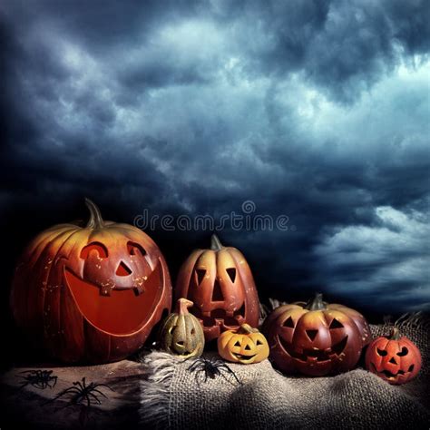 Halloween Pumpkins at Night Stock Photo - Image of happy, ghost: 20527428