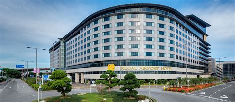 Regal Airport Hotel in China | ENCHANTING TRAVELS