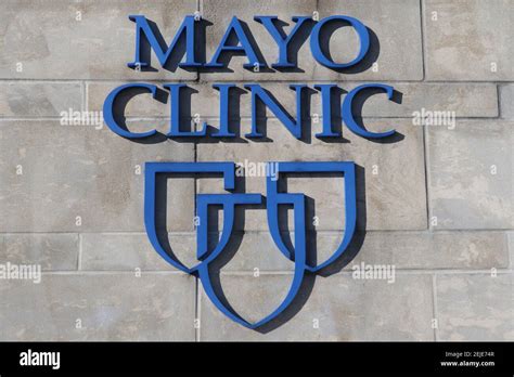 Mayo Clinic logo Stock Photo - Alamy