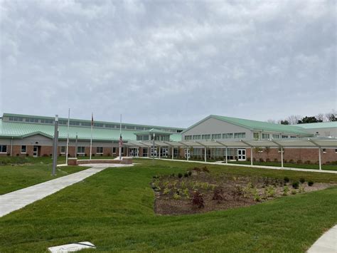 Easton Elementary School Building Receives LEED Gold and Outstanding Design Designations ...