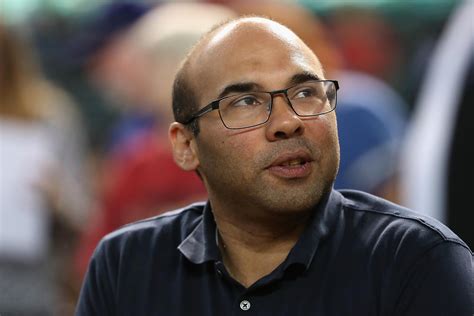 Giants hire Farhan Zaidi as president of baseball operations ...