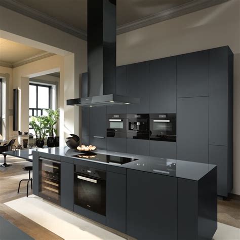 Microwave combination ovens | Miele