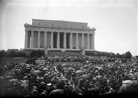 The Dedication of the Lincoln Memorial - Lincoln Memorial (U.S ...