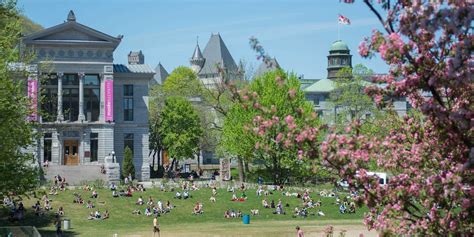 11 Celebrities Who Graduated From Montreal’s McGill University - MTL Blog