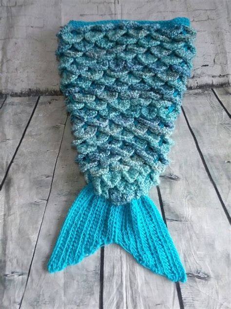 Mermaid tail blanket Crocodile stitch newborn baby | Etsy | Mermaid tail blanket, Crocodile ...