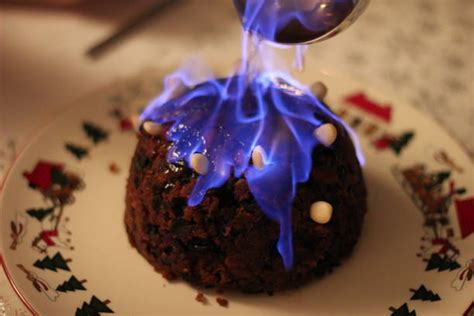 50+ Christmas Pudding On Fire Stock Photos, Pictures & Royalty-Free ...