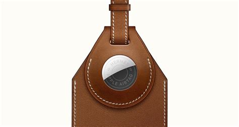 Hermès Launches Exclusive $600 AirTag Travel Tag And $570 iPhone 12 MagSafe Case | Redmond Pie