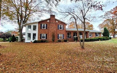 Lincolnton, NC Real Estate - Lincolnton Homes for Sale | realtor.com®