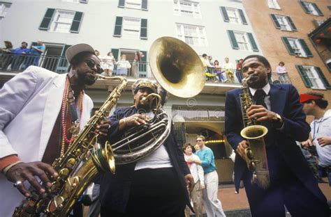 Jazz Musicians Performing on the French Quarter, New Orleans at Mardis Gras, LA Editorial ...