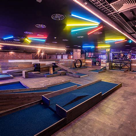 Games Bar in Eastbourne | Boom Battle Bar