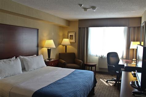 Holiday Inn and Suites Winnipeg Downtown, an IHG Hotel Winnipeg ...