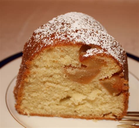 Apple Pound Cake - Desserts Required