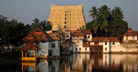 15 Famous Temples In Kerala That Showcase Its Heritage