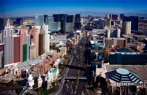 Moving to Las Vegas NV? Learn about renting in Las Vegas | Apartments.com