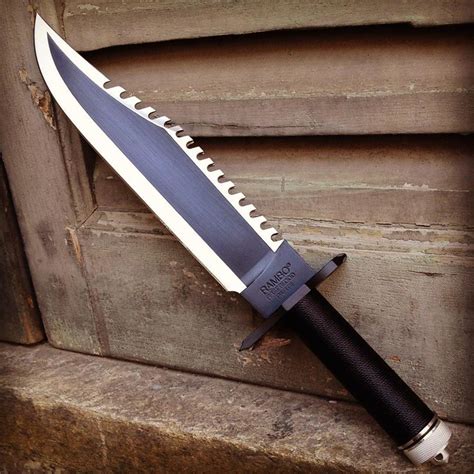 Rambo II "Mission" knife, the original knife was made by Jimmy Lile in 1985, only 100 serial pcs ...