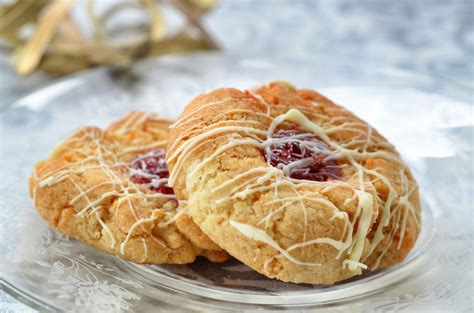 White Chocolate Raspberry Thimble Cookies – Eat Well