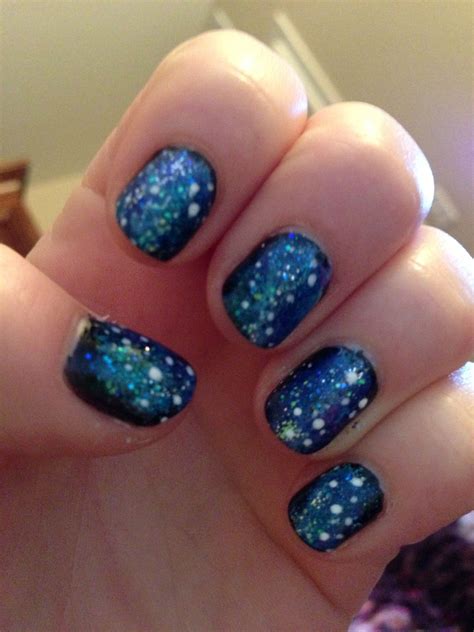 Super cute galaxy nails and soo easy to do :) | Nails, Galaxy nails, Beauty