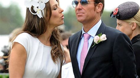 Elizabeth Hurley, Shane Warne heading for a split? (see pics) – India TV