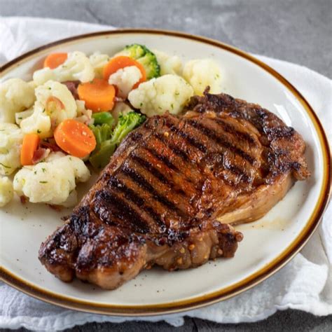 Best Steak Marinade For Amazingly Tender, Tasty Grilled or Seared Steaks