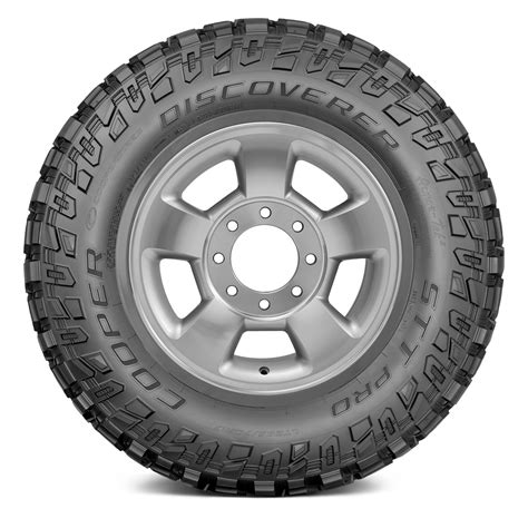 COOPER® DISCOVERER STT PRO Tires