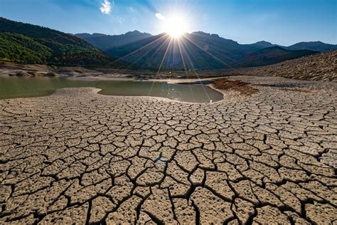 Sudden Shifts From Drought to Floods Are Getting More Common in the U.S. - Newsweek