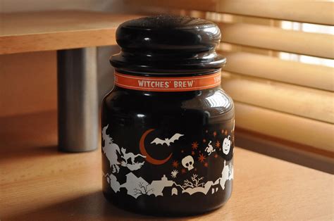 Yankee Candle - Witches Brew - GEMSIES